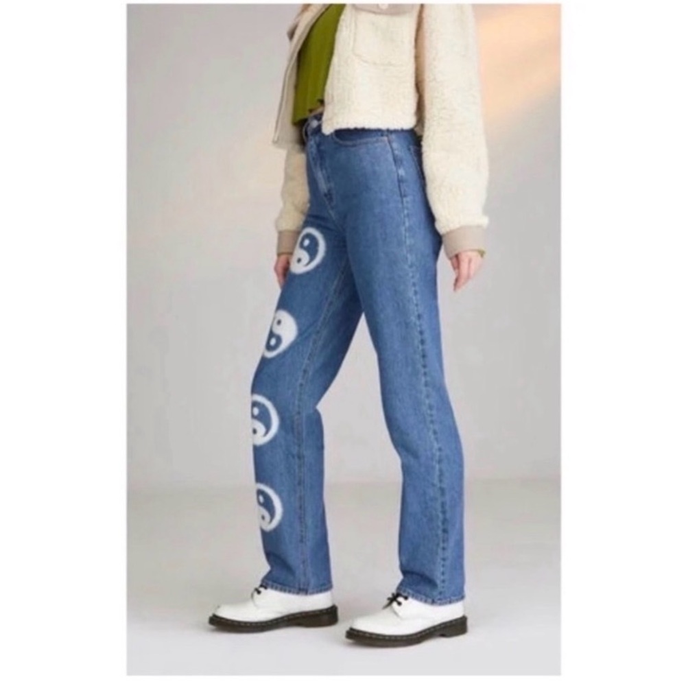 PACSUN Yin Yang 90’s Boyfriend Jeans - Picture 4 of 10
